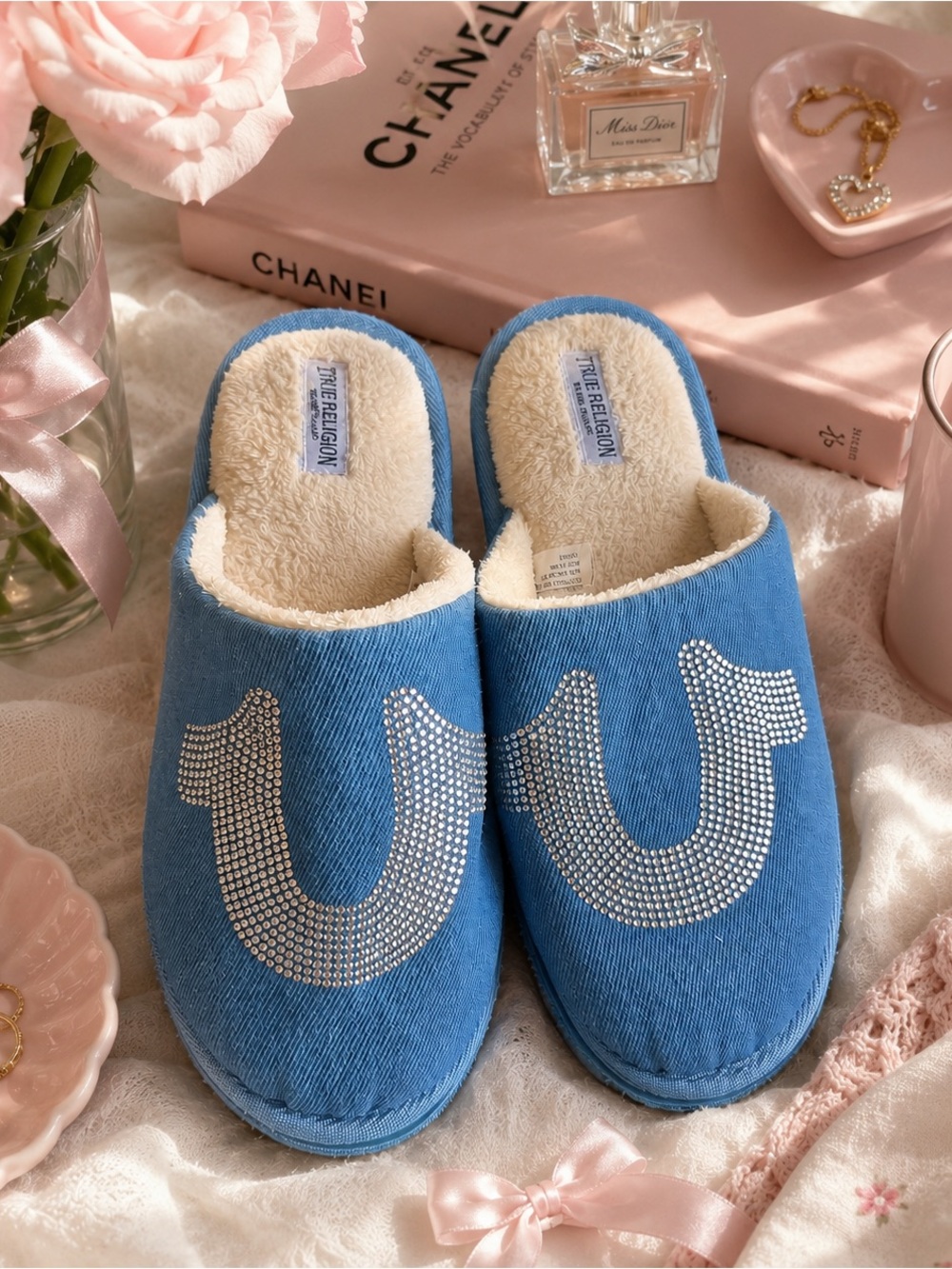 True Religion blue corduroy slippers with rhinestone 'U' logo. Size 8/9 women’s